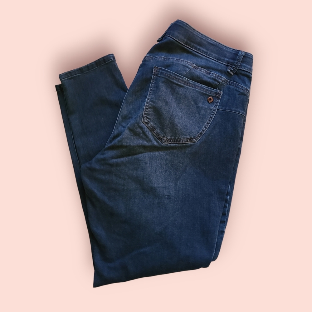 Democracy "ab"solution dark wash denim skinny jeans 18W plus soft jean